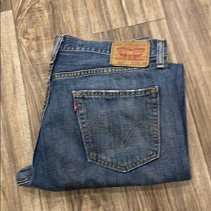 Levi 505 jeans blue 34X32 great condition.